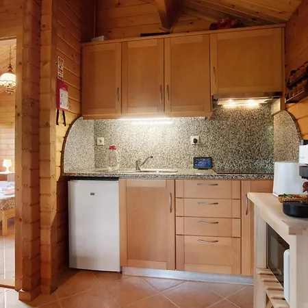 Casa de Campo Quinta Do Castelo - Casa De Madeira *